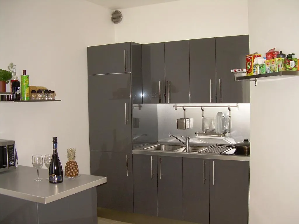 Happy House Apartament Praga
